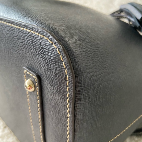 Dooney & Bourke Saffiano Kendall w/ Small Coin Purse - Picture 6 of 15